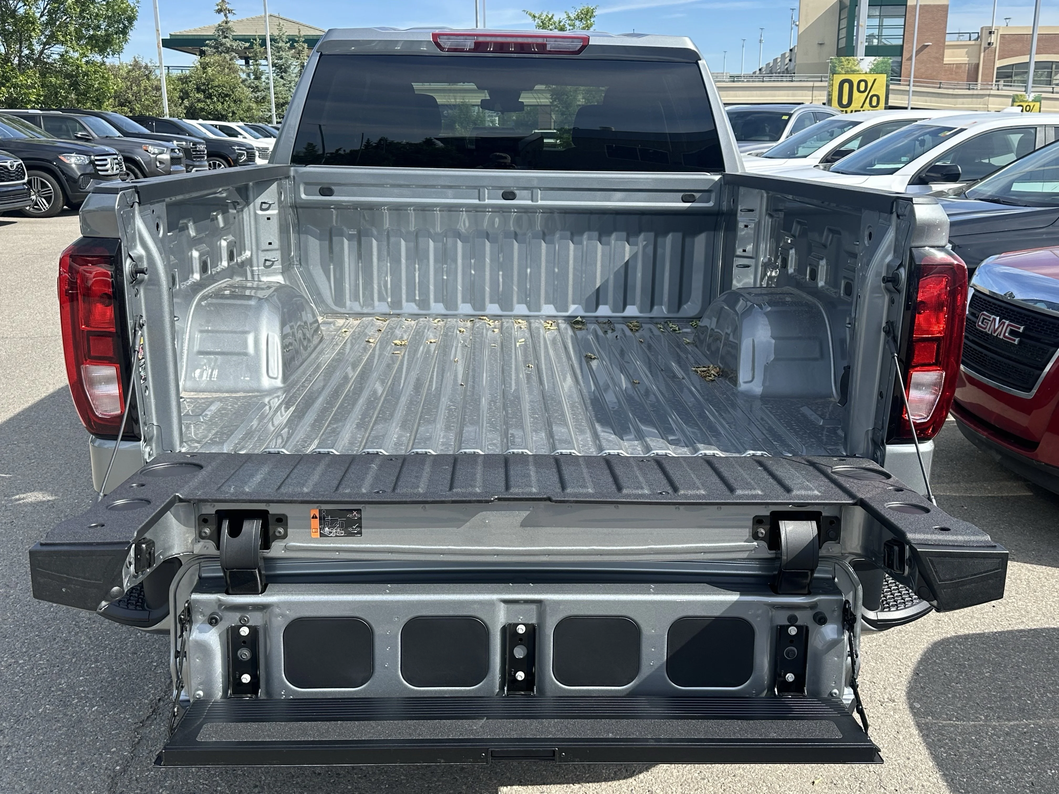 New 2026 Sterling Metallic GMC Elevation image 9