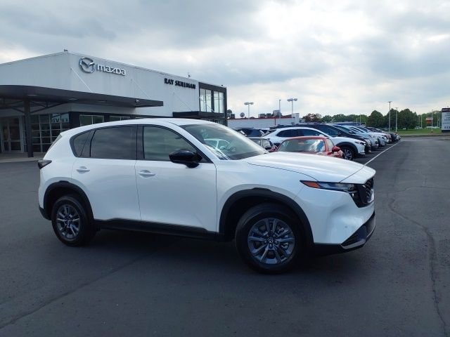 Used 2026 White Mazda 2.5 S Select image 1
