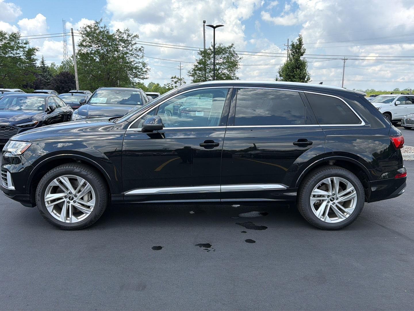Used 2023 Mythos Black Metallic Audi Premium image 2