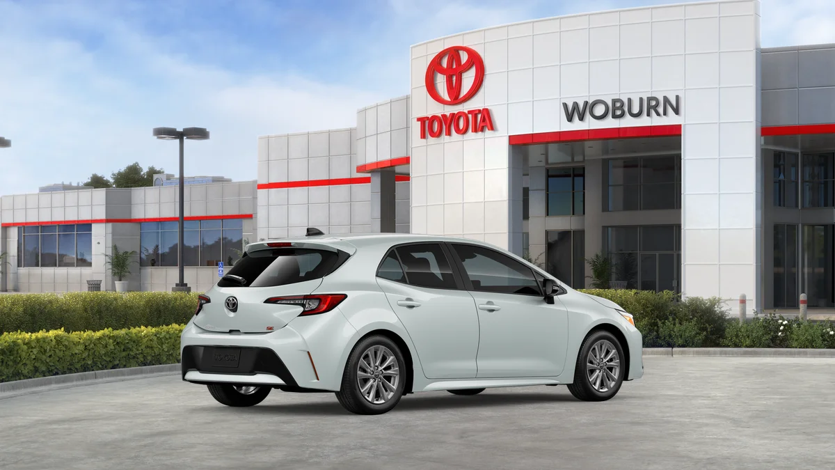 New 2026 Wind Chill Pearl Toyota SE image 11
