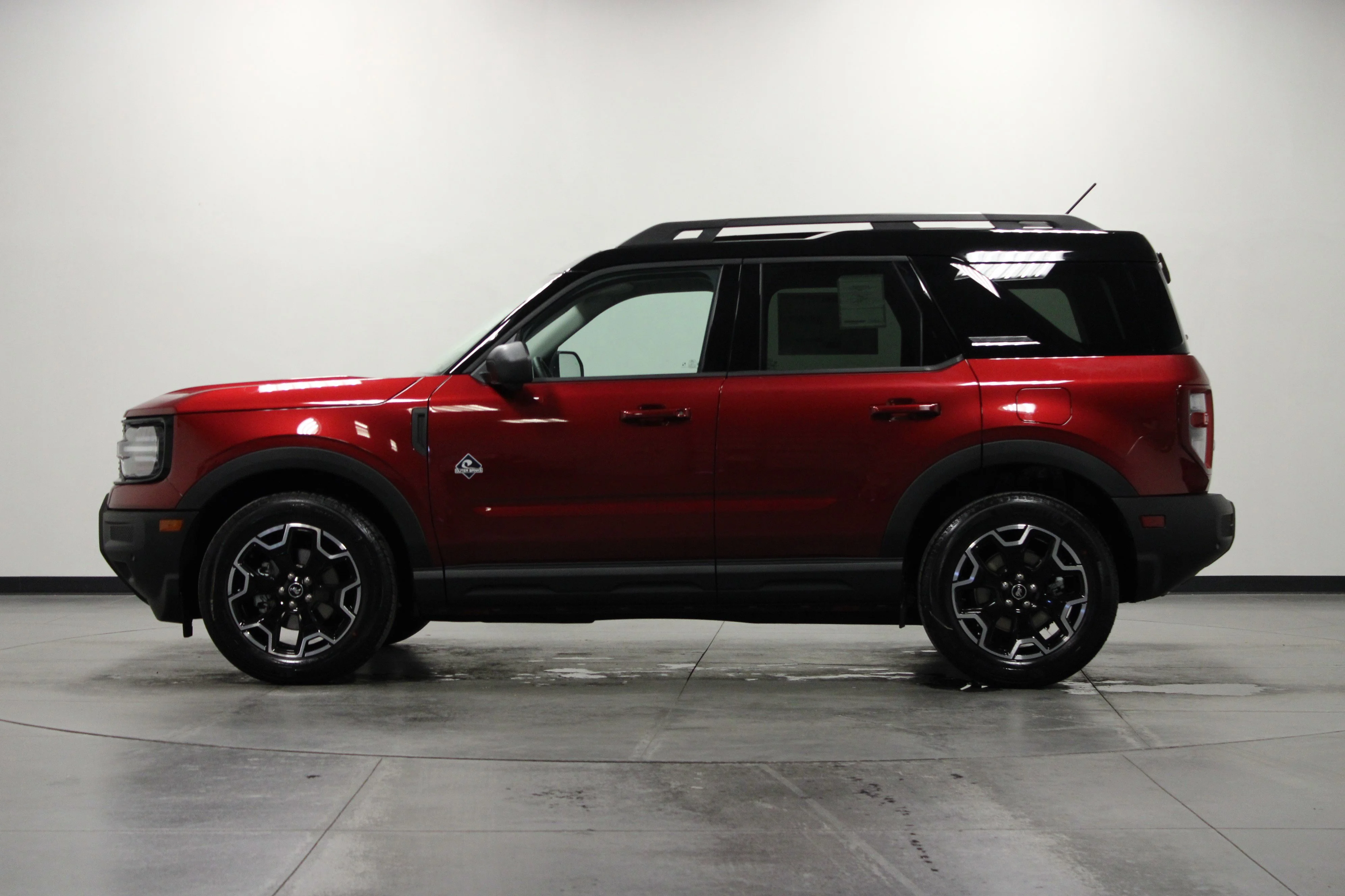 New 2025 Ruby Red Metallic Tinted Clearcoat Ford Outer Banks® image 7