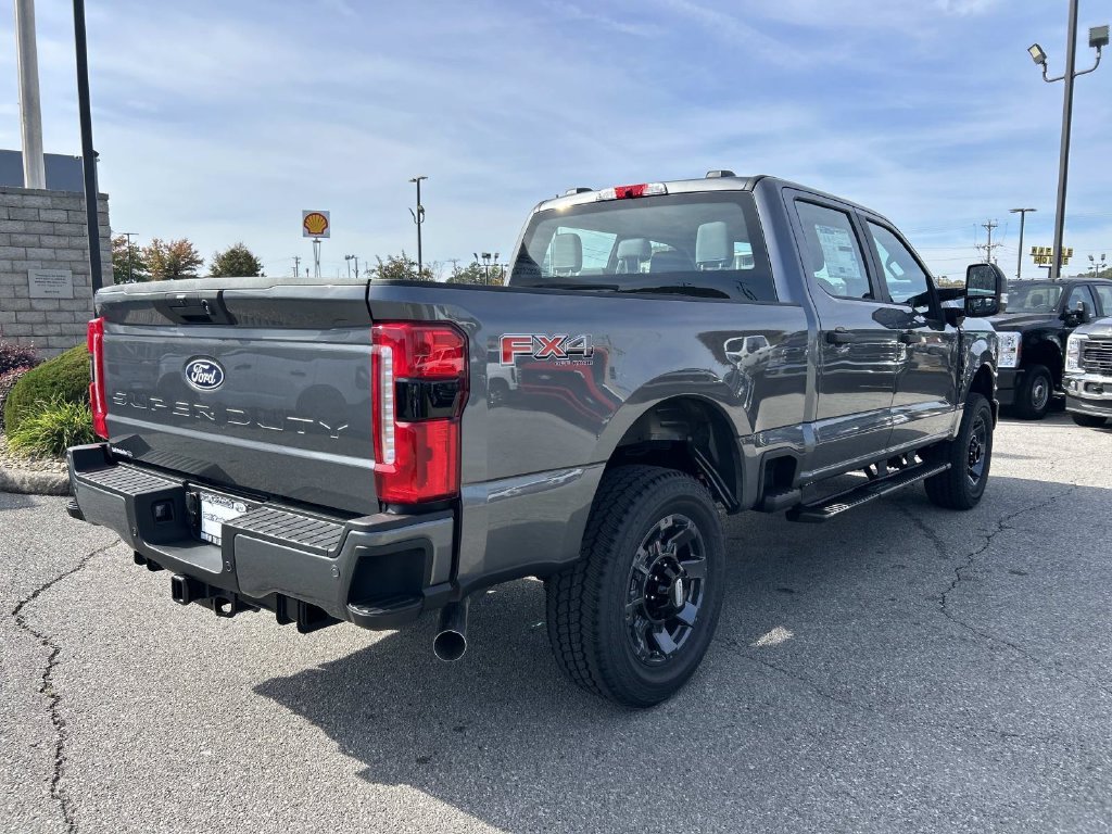 New 2027 Carbonized Gray Metallic Ford F-250® XL image 4