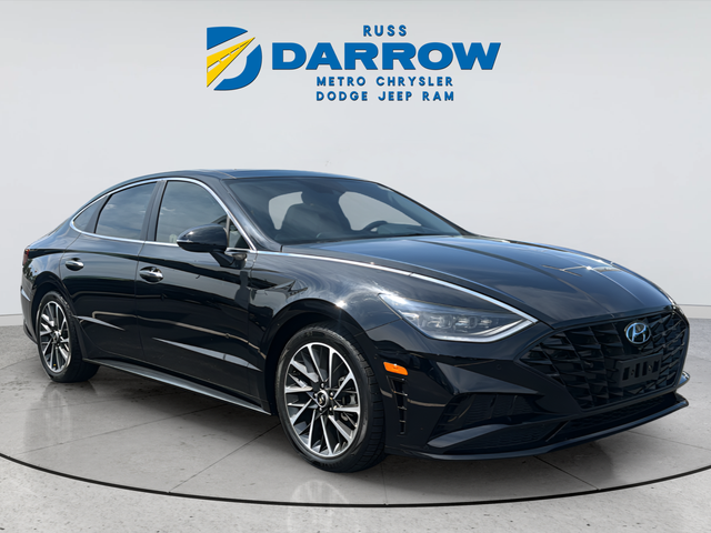 Used 2023 Black Hyundai Limited image 7