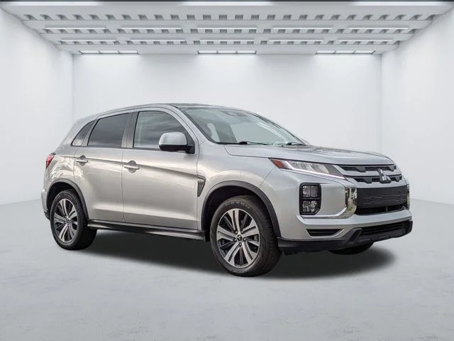 2024 Mitsubishi Outlander Sport 2.0 ES AWC CVT's photo