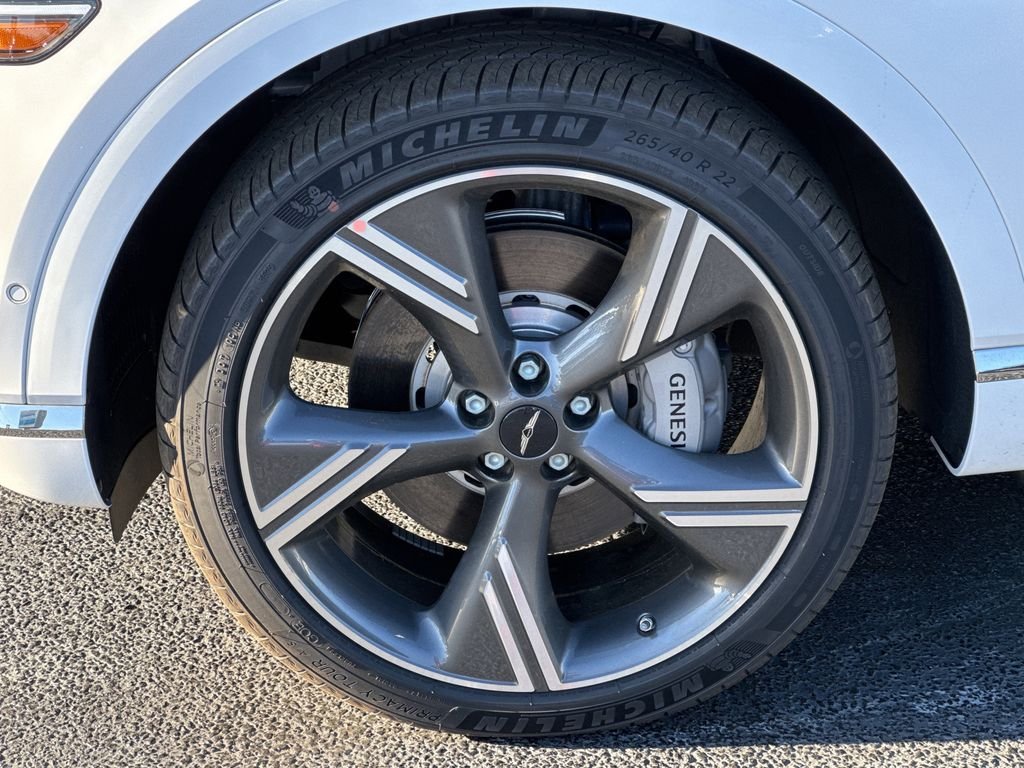 New 2026 White Genesis 3.5T Prestige image 11