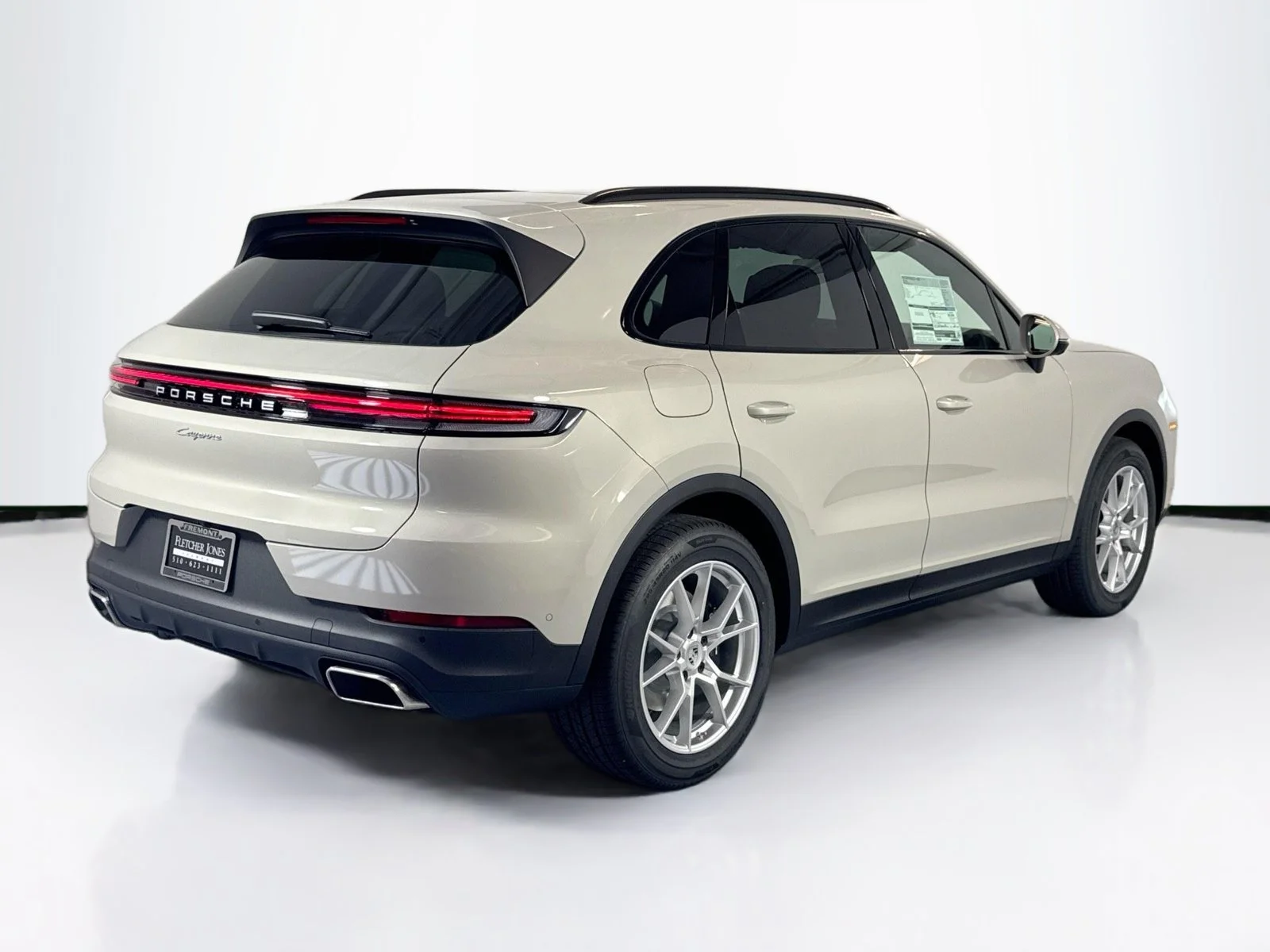Used 2026 Chasmere Beige Porsche  image 9