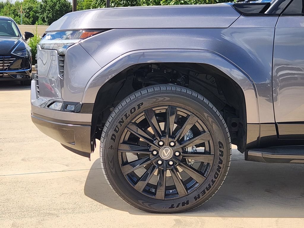 Used 2025 Nebula Gray Pearl Lexus Luxury image 10