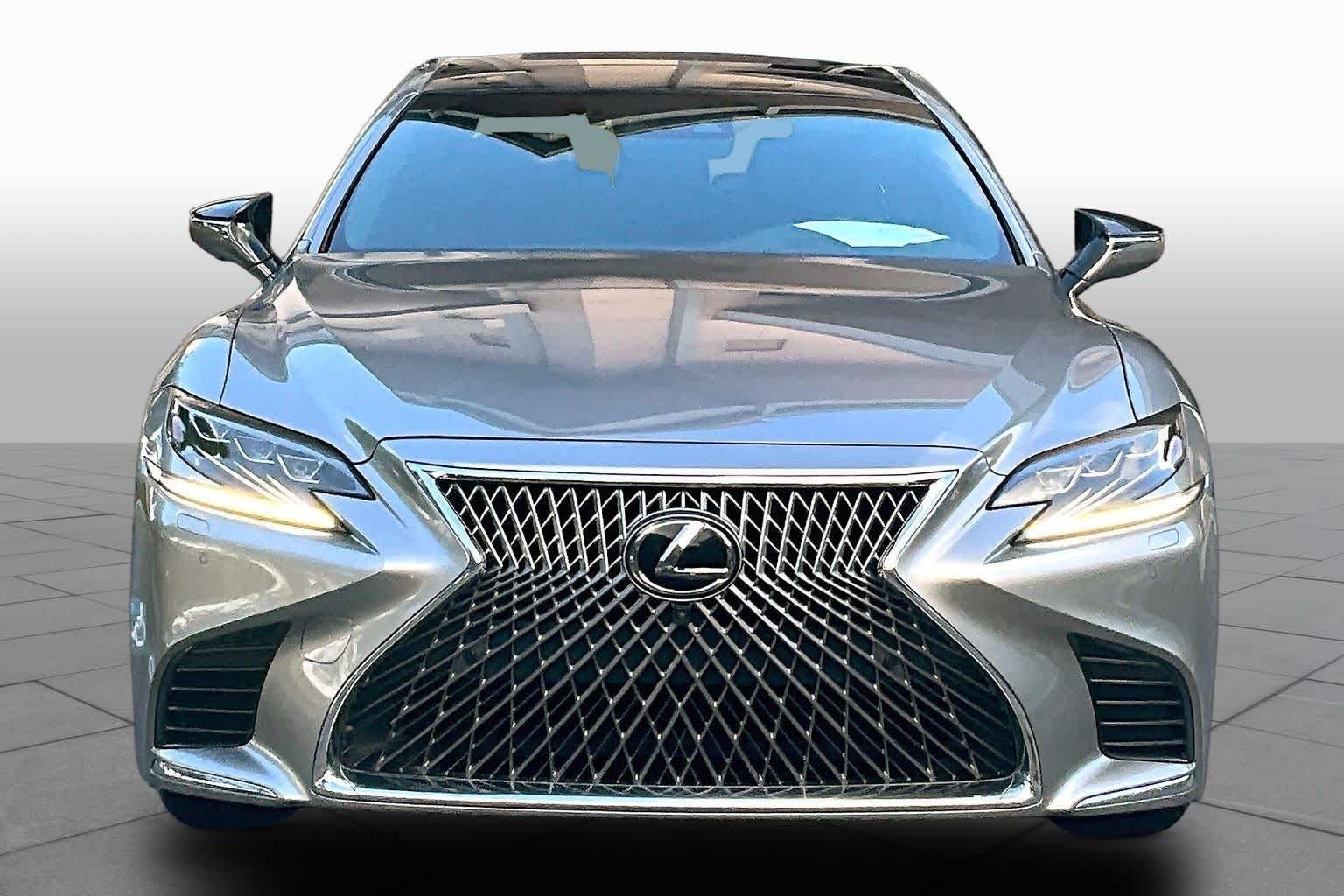 Pre-Owned 2018 Lexus LS 500