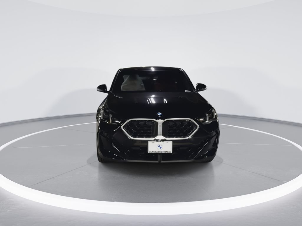 Used 2026 Black BMW xDrive28i image 3