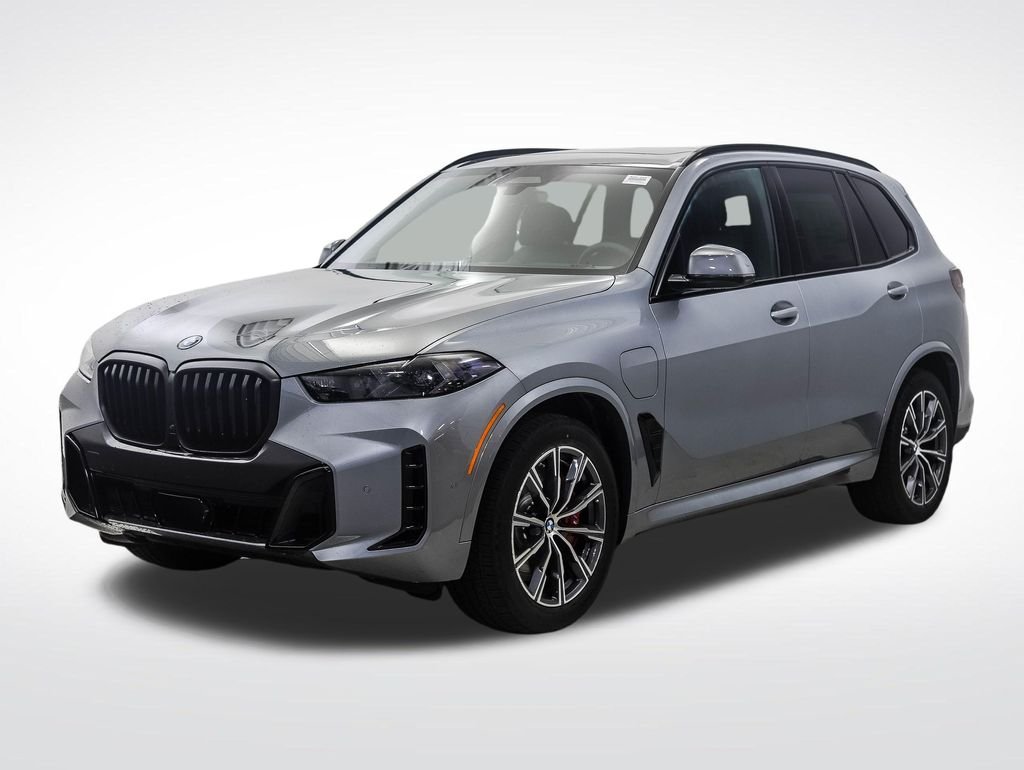 2026 BMW X5 xDrive50e's photo