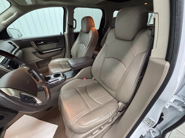 Used 2016 WHITE FROST TRICOAT GMC Denali image 21