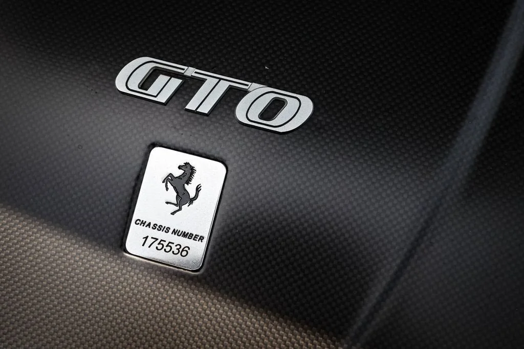 Used 2011 Grigio Titanio Metall Ferrari Base image 26