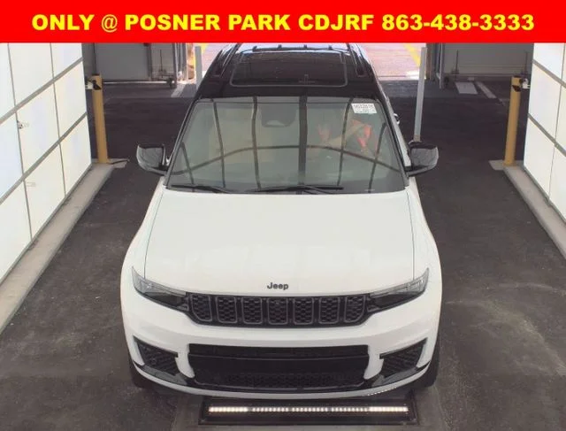 Used 2025 White Jeep Summit image 6