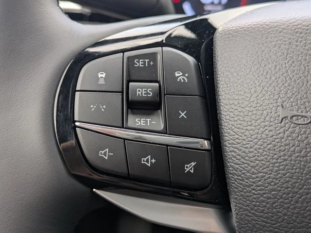 New 2026 Star White Metallic Tri-Coat Ford Platinum™ image 26