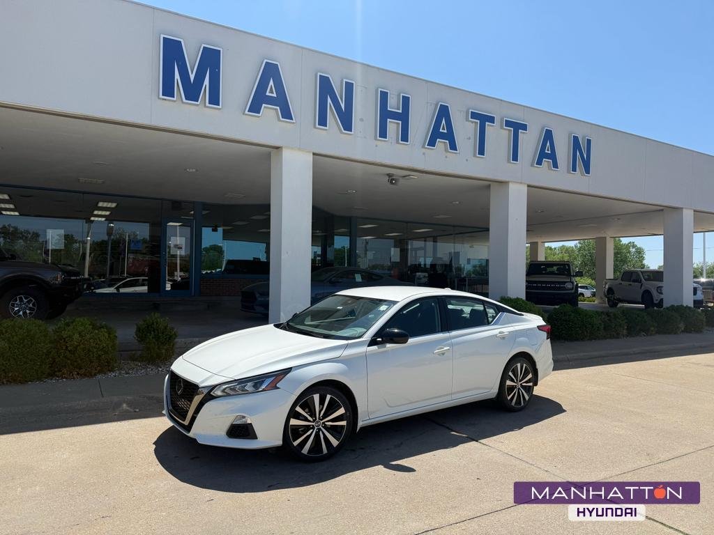 2022 Nissan Altima 2.5 SR AWD's photo
