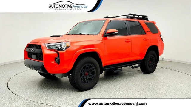 2023 Toyota 4Runner TRD Pro 4WD w/ Predator Tube Steps & Dashcam