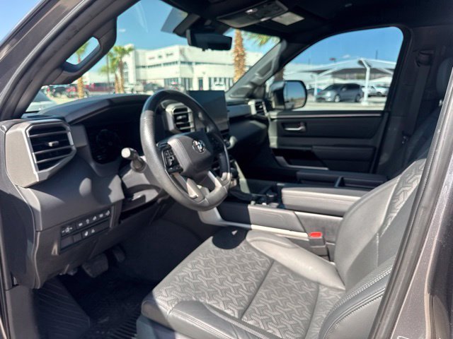2025 Toyota Tundra Limited - Photo 17