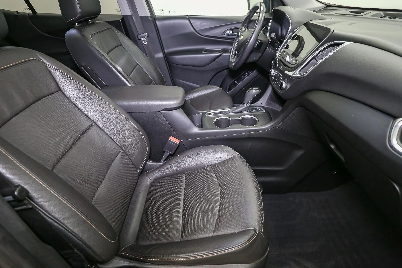 Used 2020 Cajun Red Tintcoat Chevrolet LT image 17