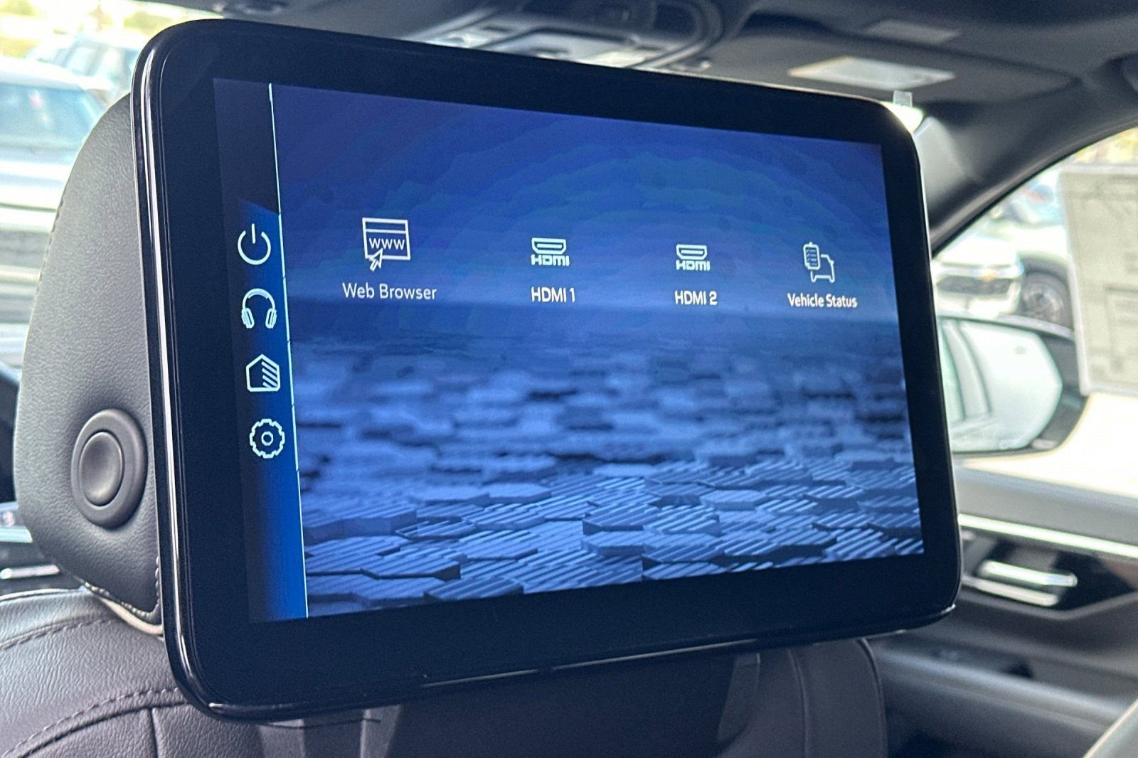 2025 Chevrolet Suburban Premier - Photo 15