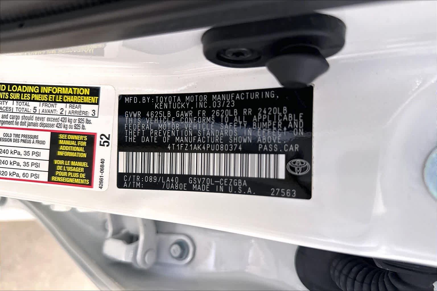 Used 2023 Wind Chill Pearl Toyota XLE V6 image 34