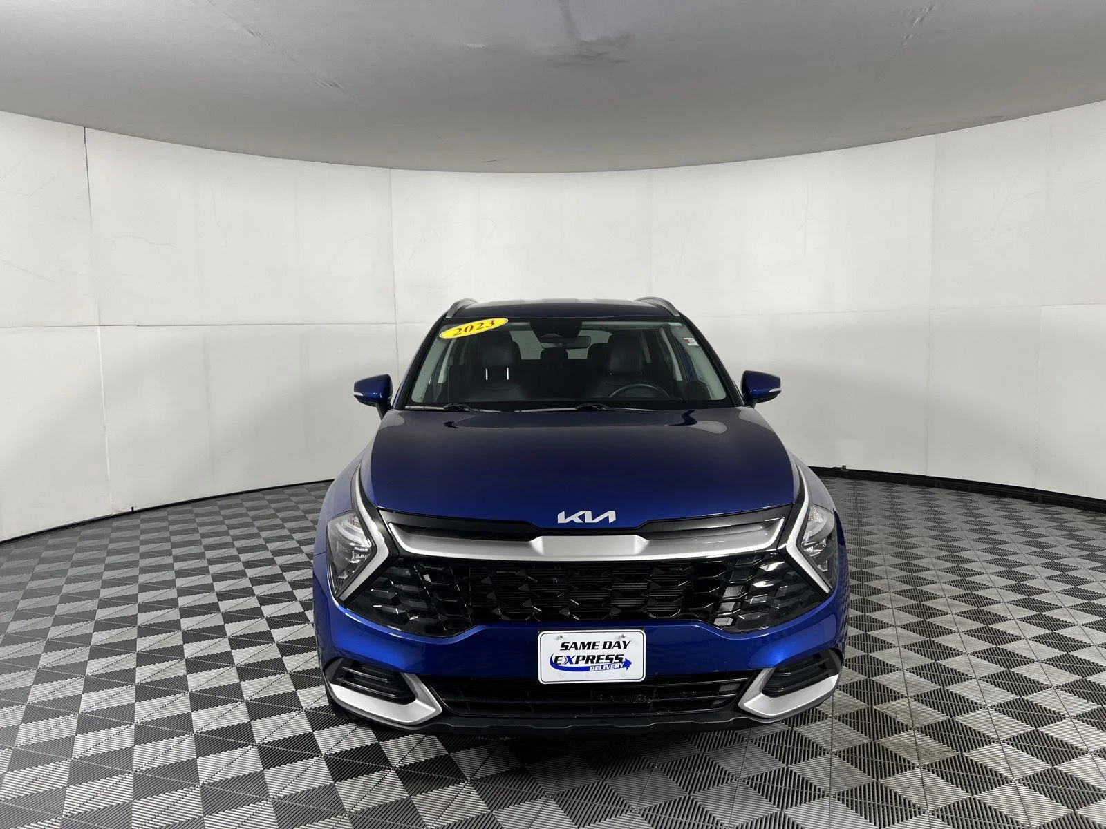 Used 2023 Sapphire Blue Kia EX image 2