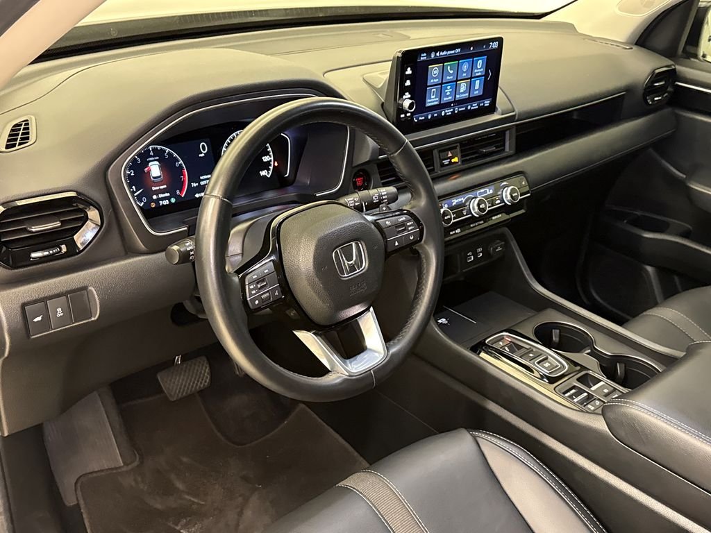 2025 Honda Pilot EX-L - Photo 19