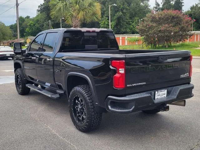 Used 2020 Black Chevrolet High Country image 5