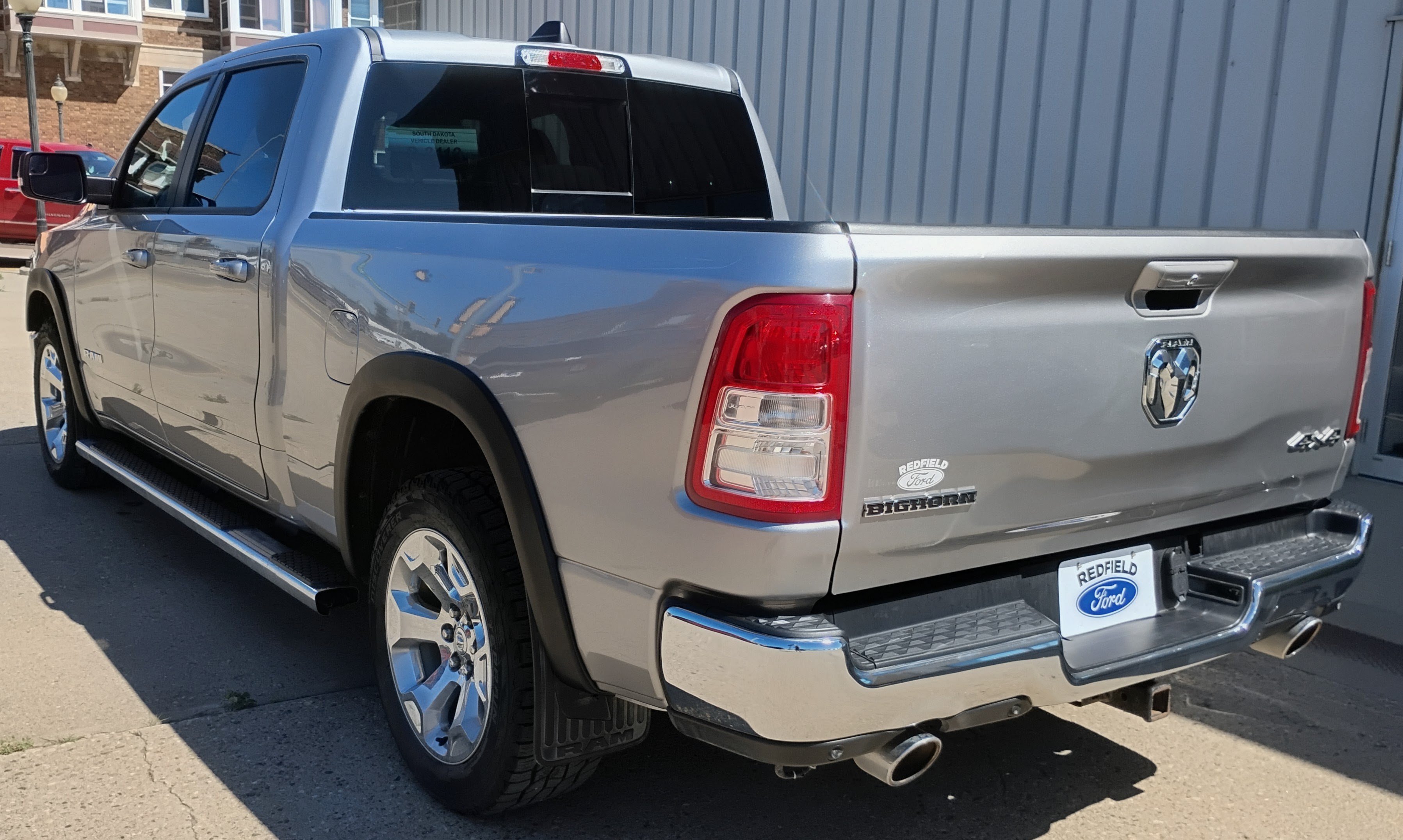 Used 2018 Granite Crystal Metallic Clearcoat Ram Big Horn image 8