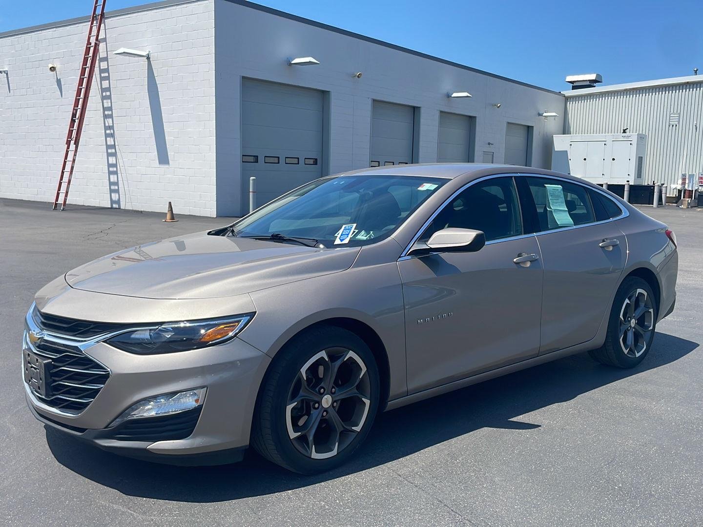 Used 2022 Mineral Gray Metallic Chevrolet LT image 6