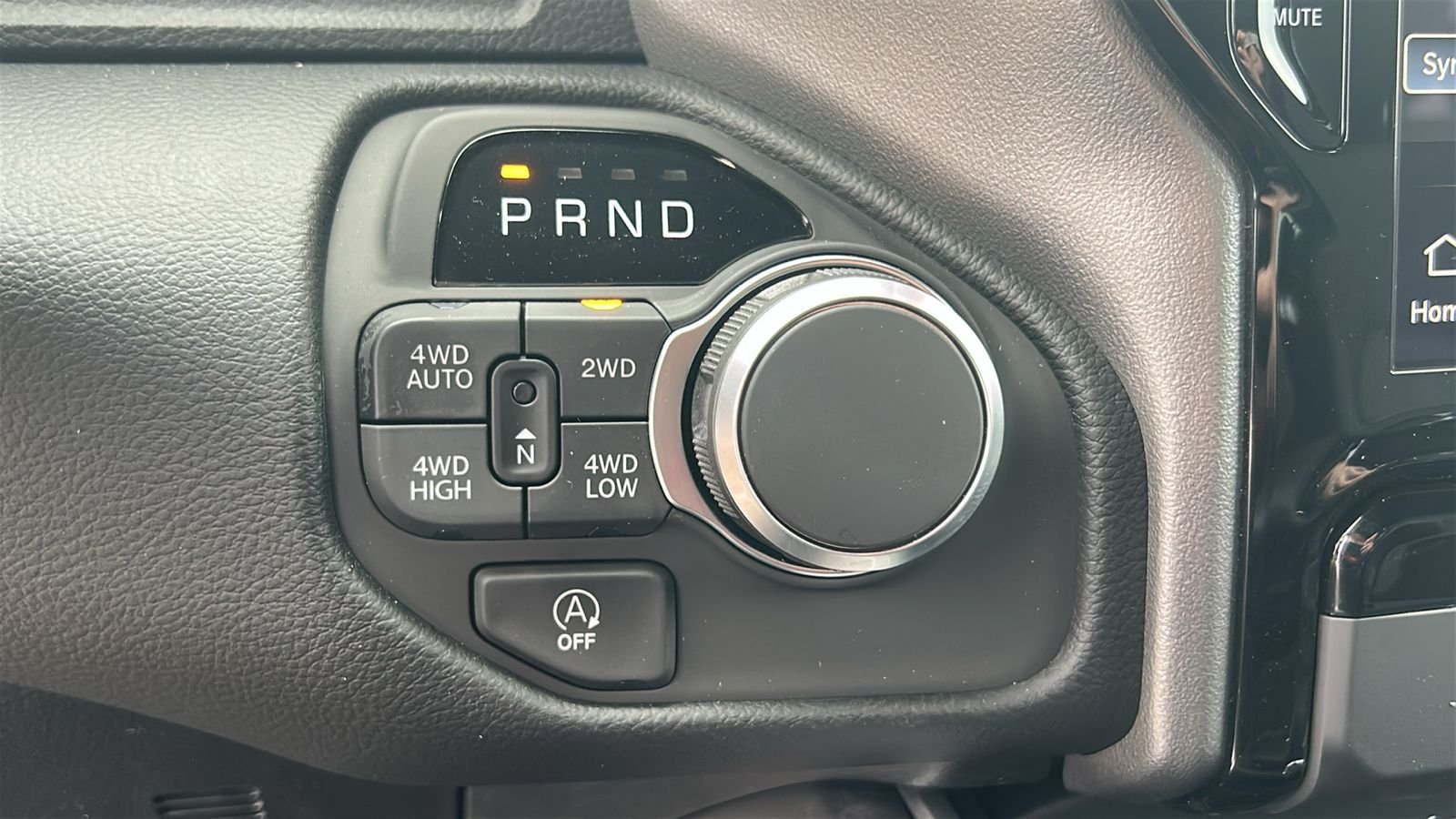 New 2026 Granite Crystal Metallic Clear-Coat Exterior Paint RAM Big Horn/Lone Star image 26