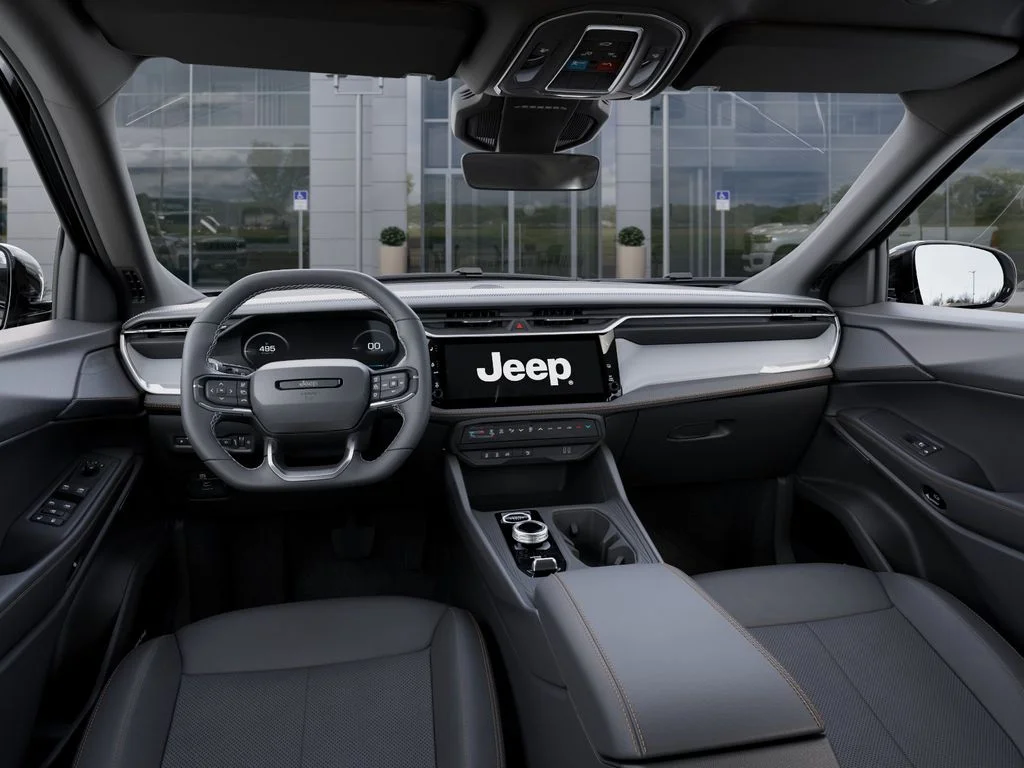 New 2026 Diamond Black Crystal Pearl-Coat Exterior Paint Jeep Limited image 14