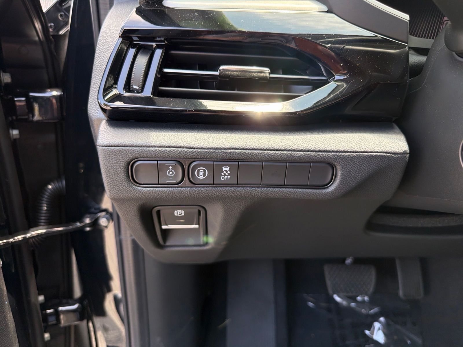New 2026 Majestic Black Pearl Acura Base image 16