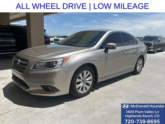 Used 2017 Gray Subaru 2.5i image 1