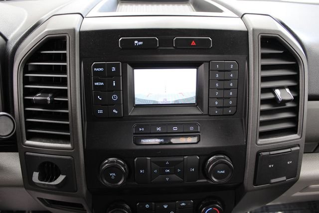 Used 2020 White Ford XL image 7
