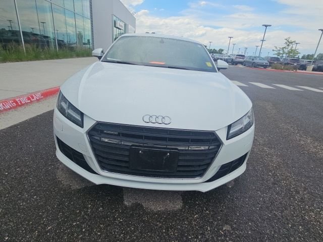 Used 2017 White Audi 2.0T image 2