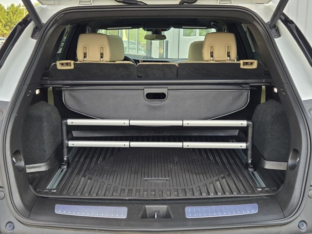Used 2018 White Cadillac Luxury image 12