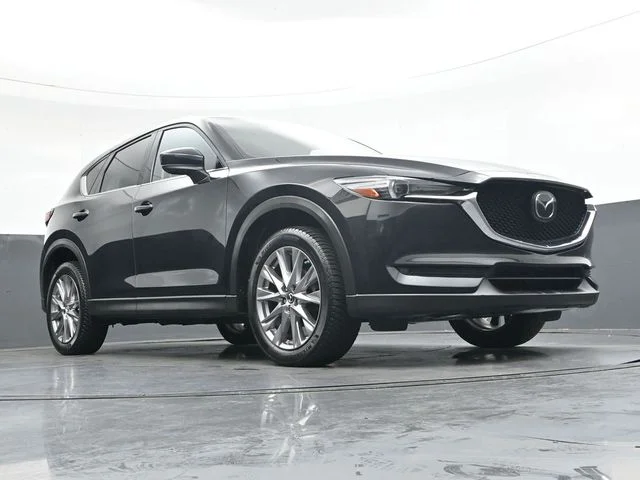 Used 2020 Black Mazda Grand Touring image 30