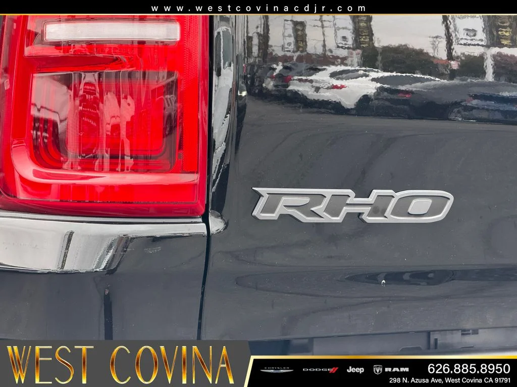 New 2026 Diamond Black Crystal Pearl-Coat Exterior Paint RAM RHO image 12