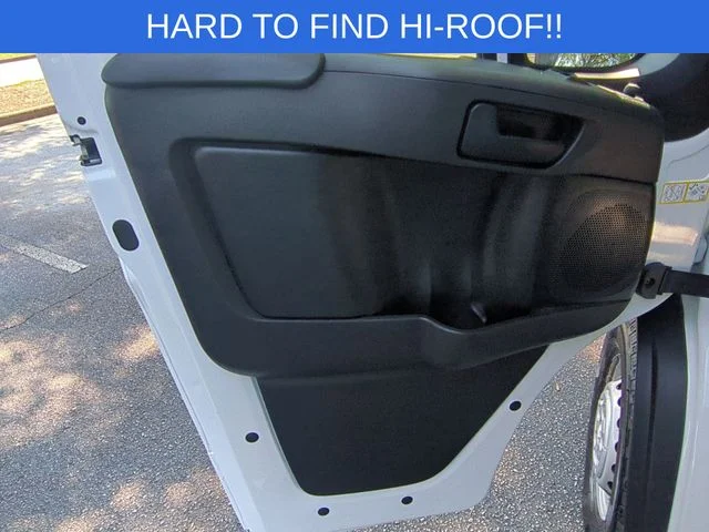 Used 2025 White Ram High Roof image 12