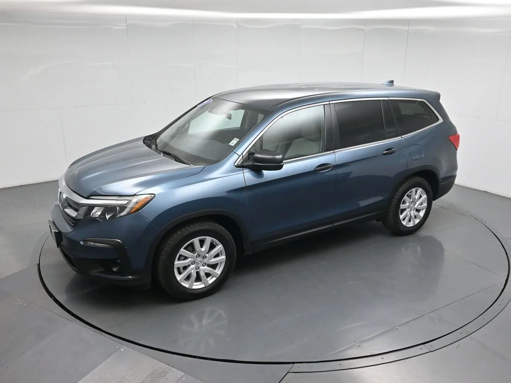 Used 2019 Black Honda LX image 45