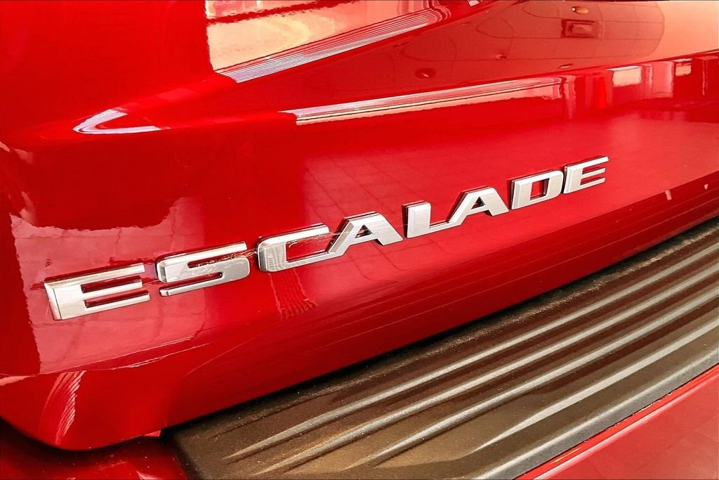 Used 2024 Red Cadillac Sport Platinum image 34