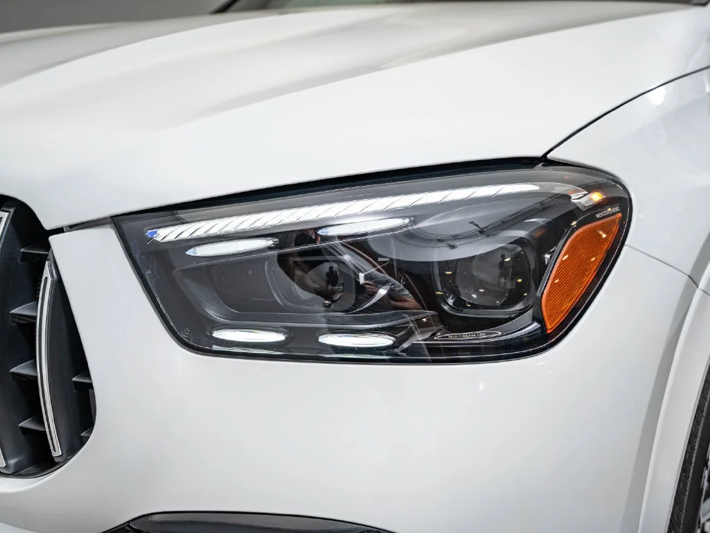 Used 2026 Manufaktur Moonlight White Metallic Mercedes-Benz GLE 53 AMG® image 15