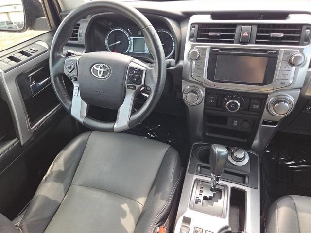 Certified Used 2018 MIDNIGHT BLACK METALLIC Toyota  image 32