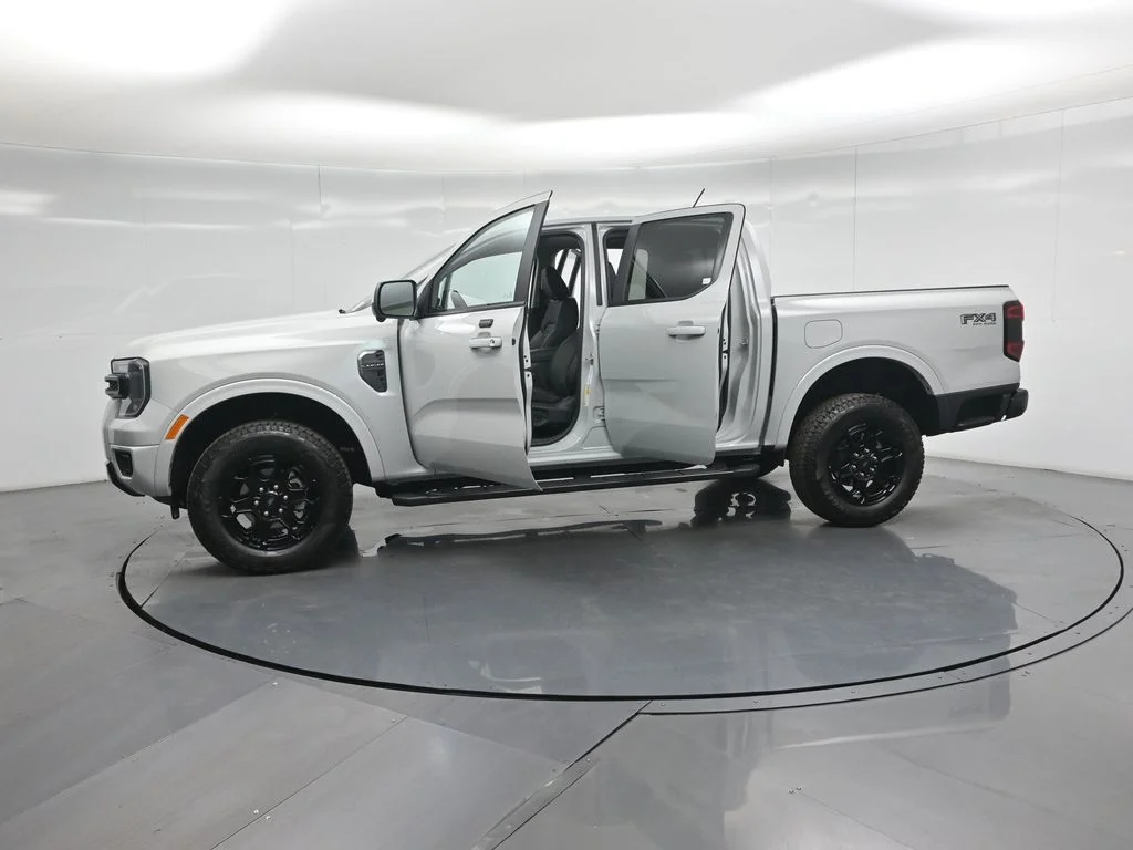 New 2026 Avalanche Ford Lariat image 32
