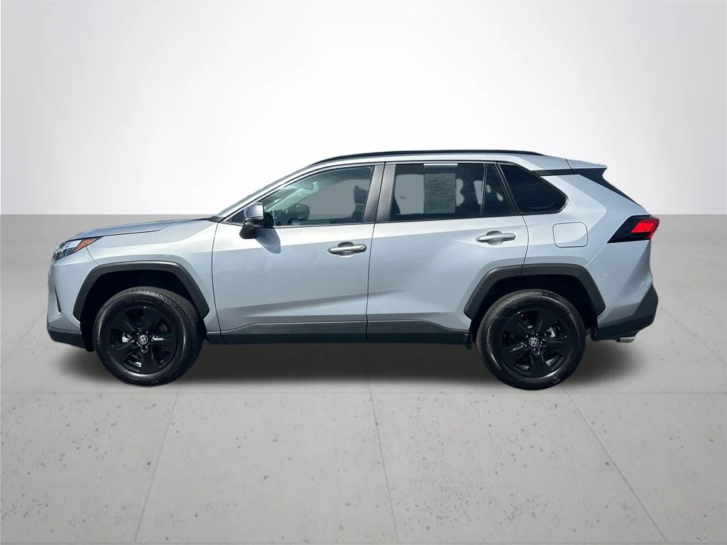 Used 2025 Silver Toyota XLE image 10