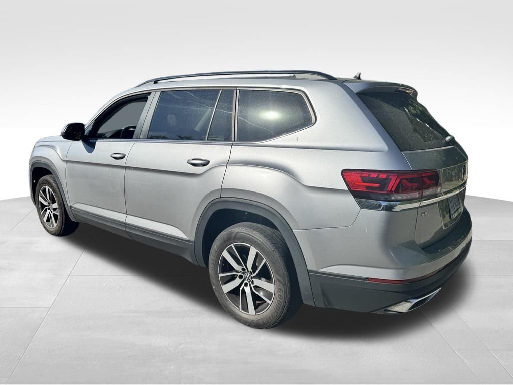 Used 2023 Silver Volkswagen 2.0T SE image 3
