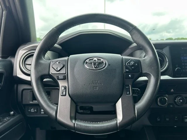 Used 2018  Toyota TRD Off-Road image 44