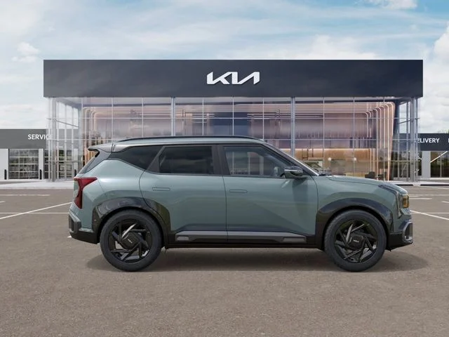 New 2027 Iceberg Green Kia X-Line image 7
