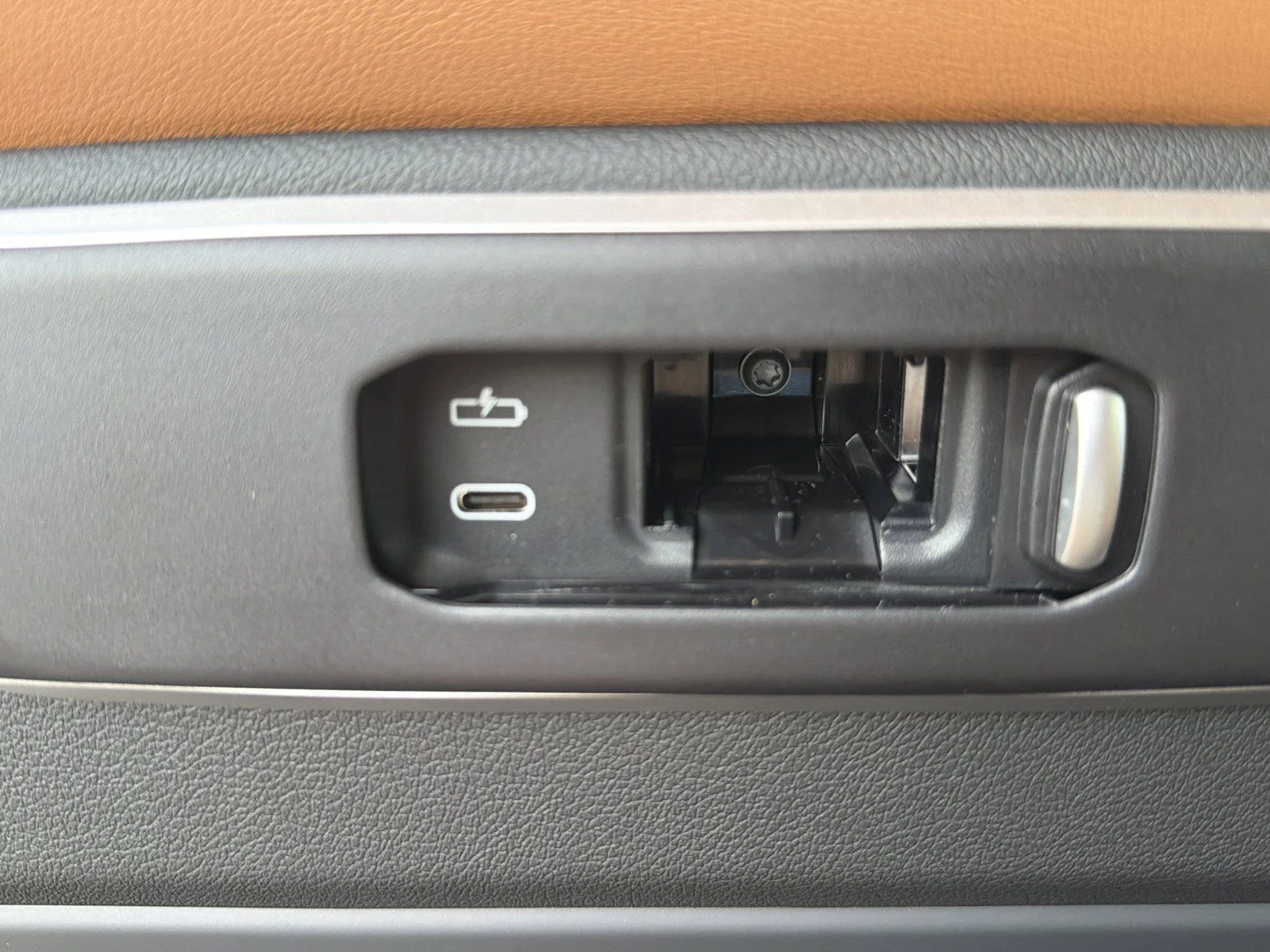 New 2026 Blue Ridge Mountain Metallic BMW xDrive40i image 21