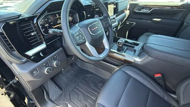 New 2026 Onyx Black GMC Elevation image 10